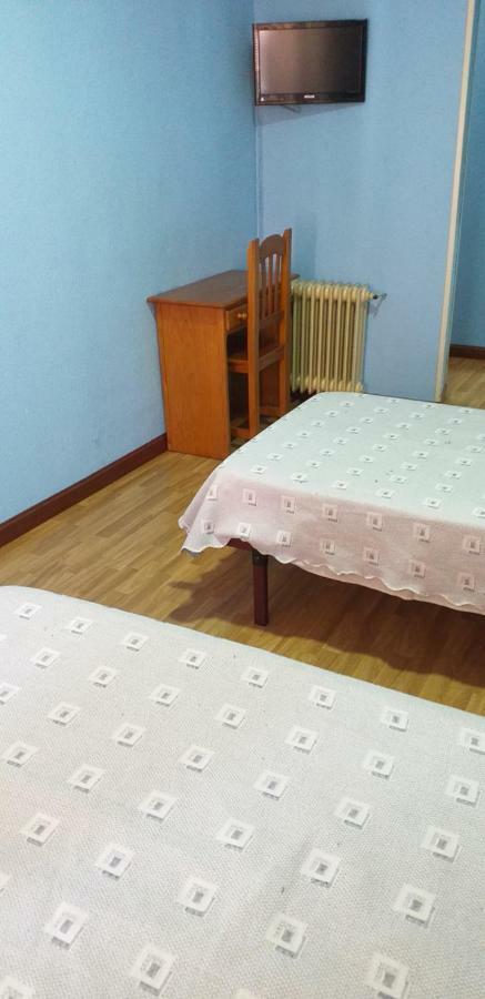 מדריד Hostal Rio Parana מראה חיצוני תמונה